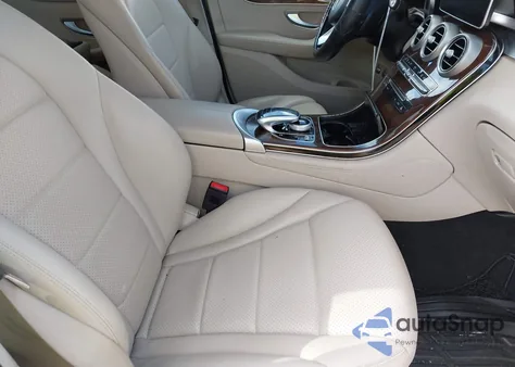 2019 Mercedes-Benz Glc 350E 4Matic z USA, uszkodzony, nr VIN WDC0G5EB5KF494627